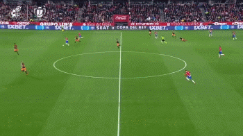 [法甲]门将出击失误 库利巴利乱战中破门