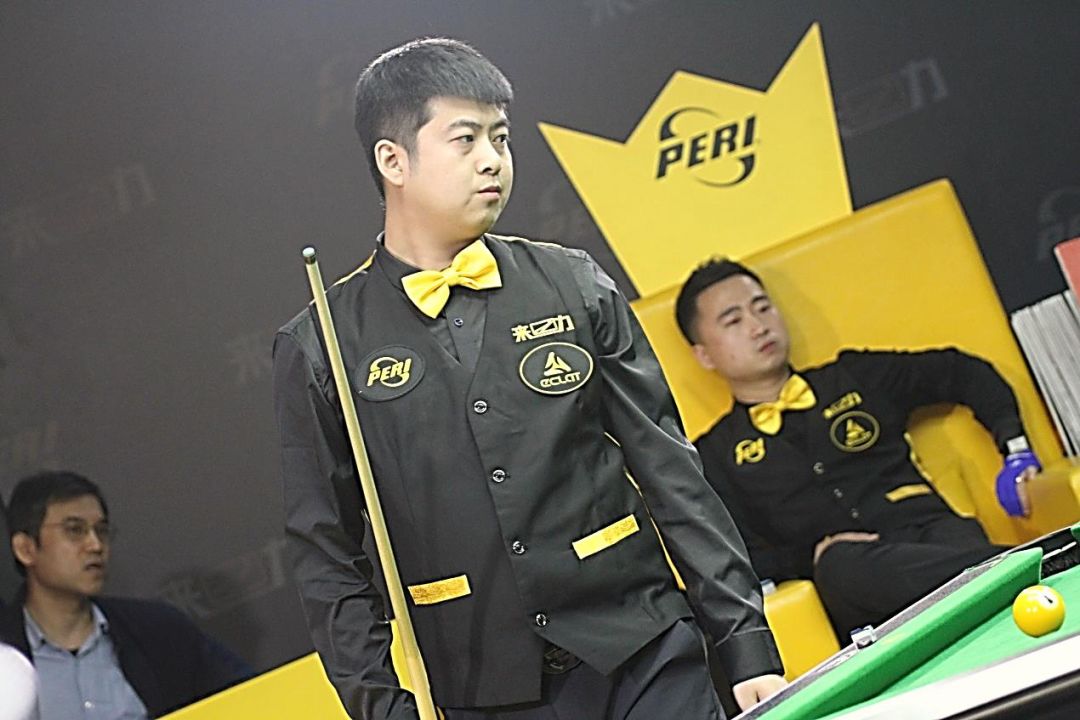 通过体育与 通过体育与